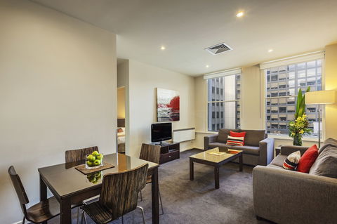 Quest On William - Darwin Holiday 4