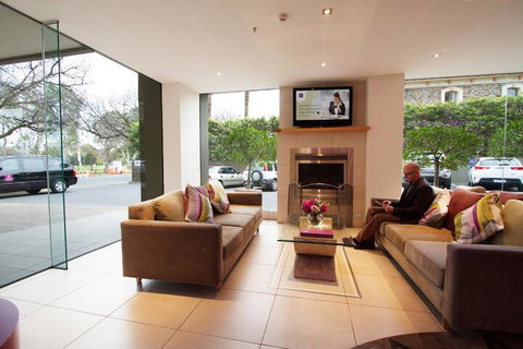 Terrace Hotel Adelaide - Darwin Holiday 5