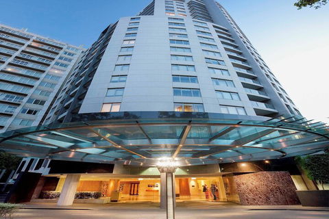 Quay West Suites Melbourne - Darwin Holiday 1