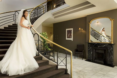 Beau Monde International - Darwin Holiday 4