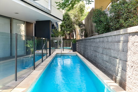 Punthill Knox - Darwin Holiday 1