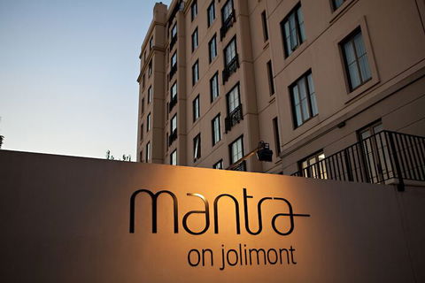 Mantra On Jolimont - Darwin Holiday 1