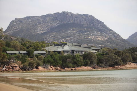 Freycinet Lodge - Darwin Holiday 1