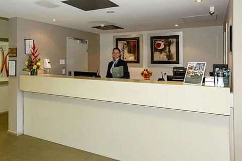Gladstone Downtown Central Apartment Hotel - Darwin Holiday 2