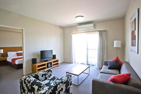 Gladstone Downtown Central Apartment Hotel - Darwin Holiday 4