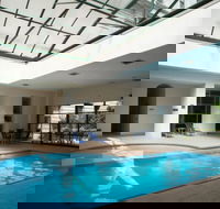 Grand Hotel Melbourne - Darwin Holiday