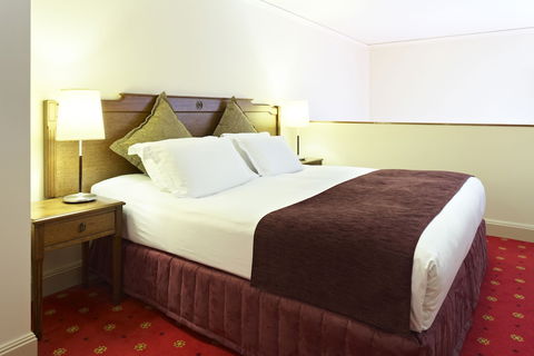 Grand Hotel Melbourne - Darwin Holiday 6