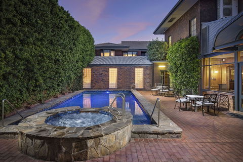 Adelaide Inn - Darwin Holiday 0