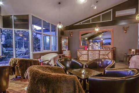 Rydges Horizons Snowy Mountains - Darwin Holiday 1