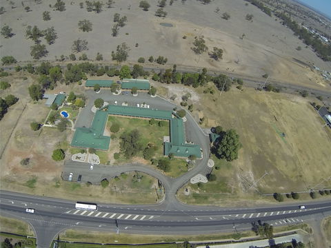 Overlander Homestead Motel - Darwin Holiday 1