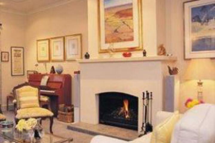 Mogood NSW Darwin Holiday