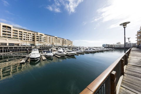 Oaks Glenelg Liberty Suites - Darwin Holiday 1