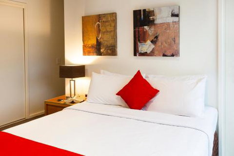 Park Avenue â€“ Glenview Glen Waverley - Darwin Holiday 2