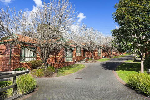 Mount Waverley Townhouses - Darwin Holiday 1