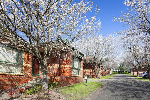 Mount Waverley Townhouses - Darwin Holiday 2