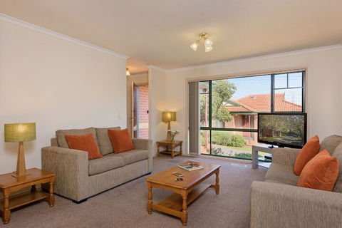 Mount Waverley Townhouses - Darwin Holiday 5