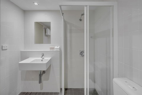 Travelodge Hotel Hobart - Darwin Holiday 2