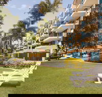 Oaks Sunshine Coast Seaforth Resort - Darwin Holiday