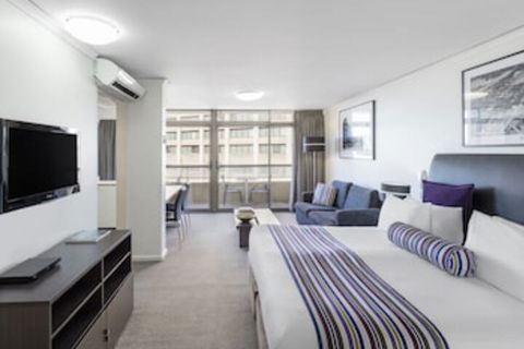 Oaks Sydney Hyde Park Suites - Darwin Holiday 0