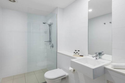 Oaks Nelson Bay Lure Suites - Darwin Holiday 5