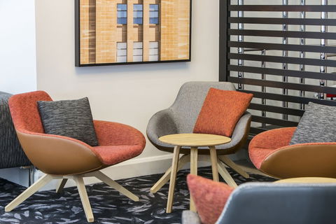 Travelodge Hotel Sydney Wynyard - Darwin Holiday 5