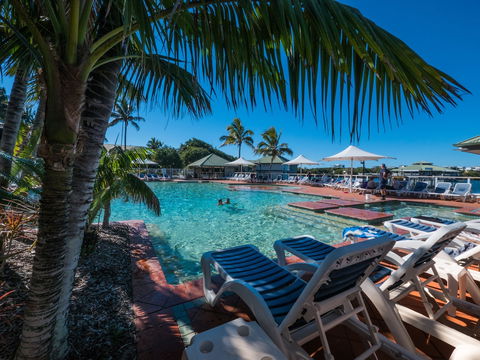 Novotel Sunshine Coast Resort Hotel - Darwin Holiday 2