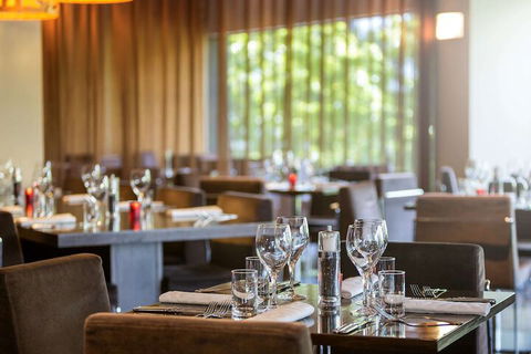 Novotel Canberra - Darwin Holiday 2