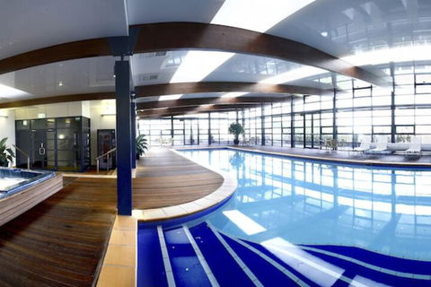 Novotel Canberra - Darwin Holiday 4