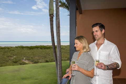 Moonlight Bay Suites - Darwin Holiday 1