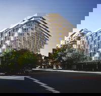 Vibe Hotel Sydney - Darwin Holiday