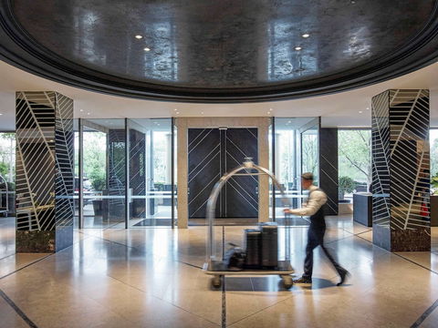 Pullman Melbourne On The Park - Darwin Holiday 6