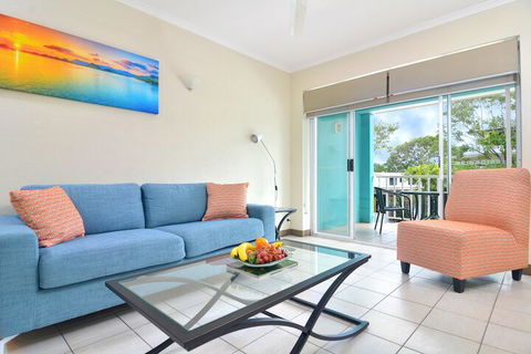 Le Cher Du Monde - Darwin Holiday 7