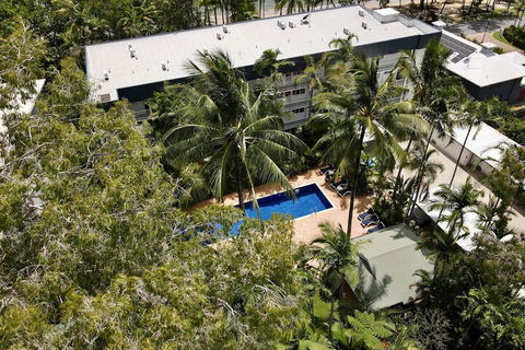 Agincourt Beachfront Apartments - Darwin Holiday 2