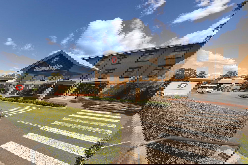 Marayong NSW Darwin Holiday