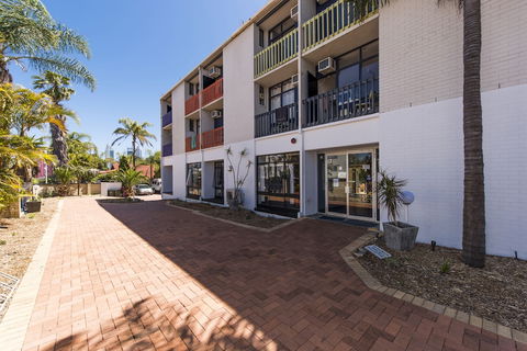 Billabong Backpackers Resort - Darwin Holiday 0