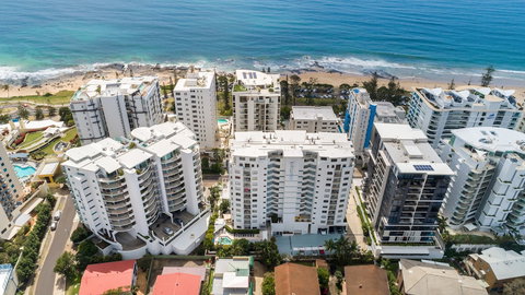 Seamark On First - Darwin Holiday 1