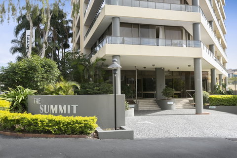 The Summit Apartments - Darwin Holiday 3