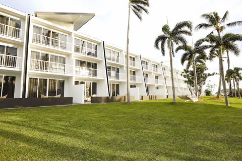 Daydream Island Resort - Darwin Holiday 0