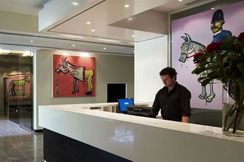 Art Series - The Cullen - Darwin Holiday 2