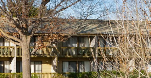 Ibis Styles Canberra Tall Trees - Darwin Holiday 0