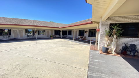 Sapphire City Motor Inn, Inverell - Darwin Holiday 4