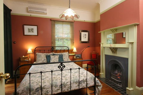 Moments Mountain Retreat - Darwin Holiday 3