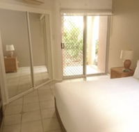 Coral Horizons - Darwin Holiday
