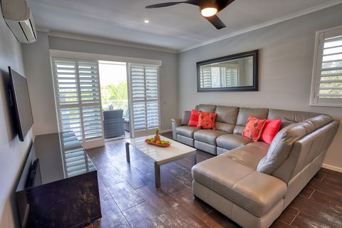 Coolum At The Beach - Darwin Holiday 3