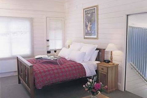 End Of The Line Railway Accommodation - Darwin Holiday 2