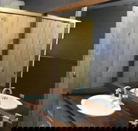 Carinya Village Jindabyne - Darwin Holiday