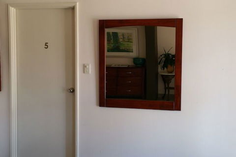 Adelaide House Apartments Fremantle - Darwin Holiday 1