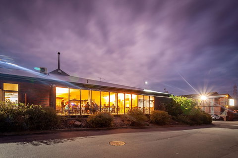 Mornington Inn - Darwin Holiday 3