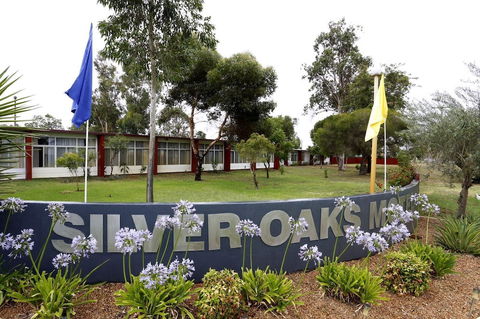 Silver Oaks Motel - Darwin Holiday 4