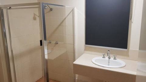 Royal Hotel Singleton - Darwin Holiday 4